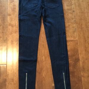 Rock& Republic Gold Rivet Indigo Skinny Jeans👖